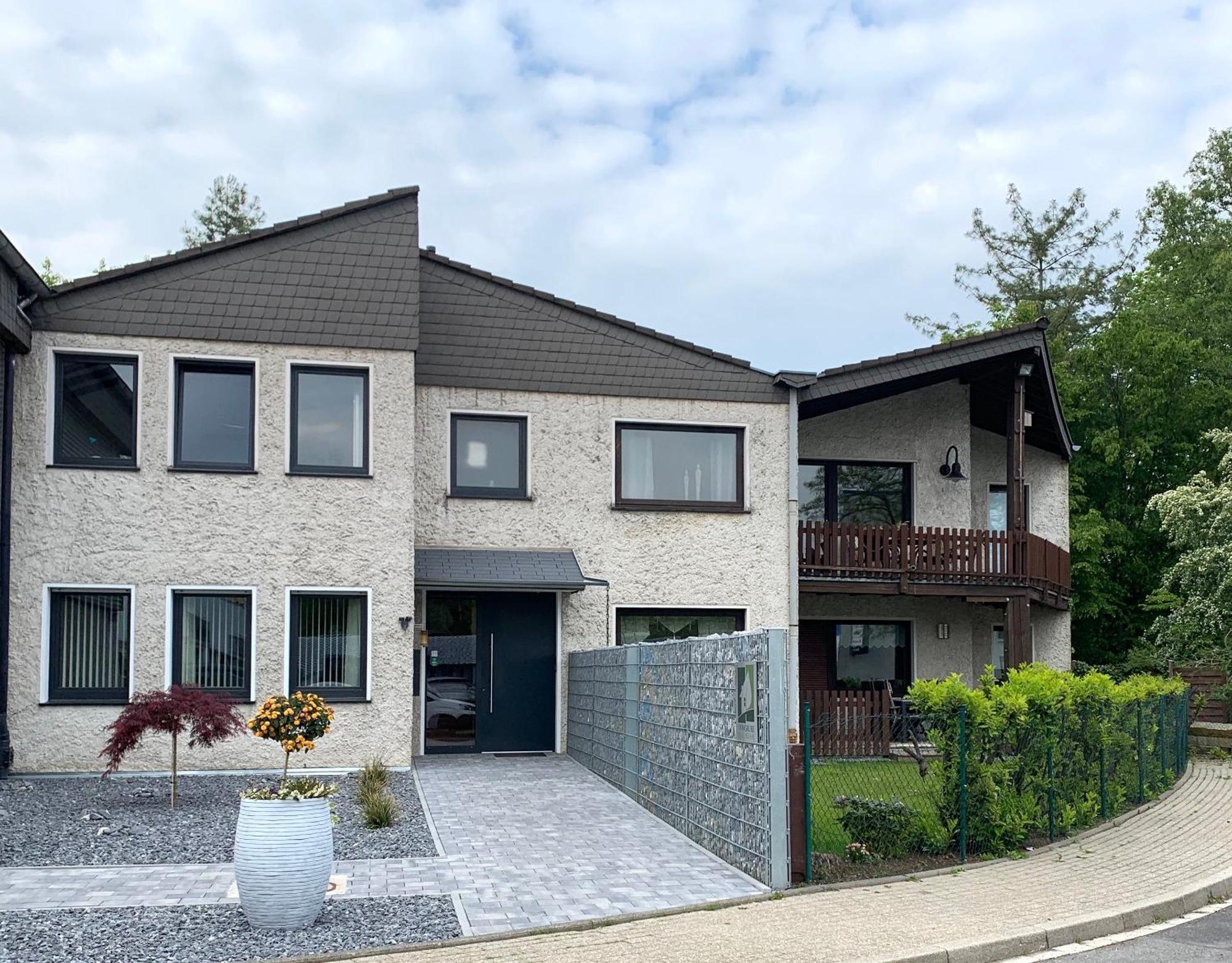 Besotel Erkrath- Schicke Fewo Oder Apartments Zentral Naehe Bahnhof Und Autobahn Im Neandertal Mit Glasfaser Wlan Und Freies Parken 外观 照片